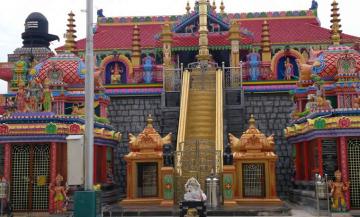 अयप्पा मंदिर से 15 लाख कीमत का 4 क्विंटल का दीया ले उड़े चोर